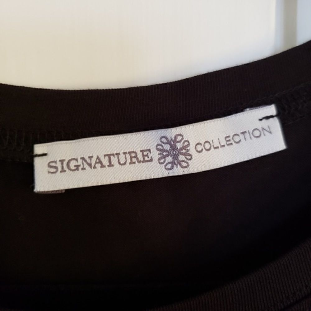 Signature Collection Graphic Short Sleeve Top - Picture 6 of 7